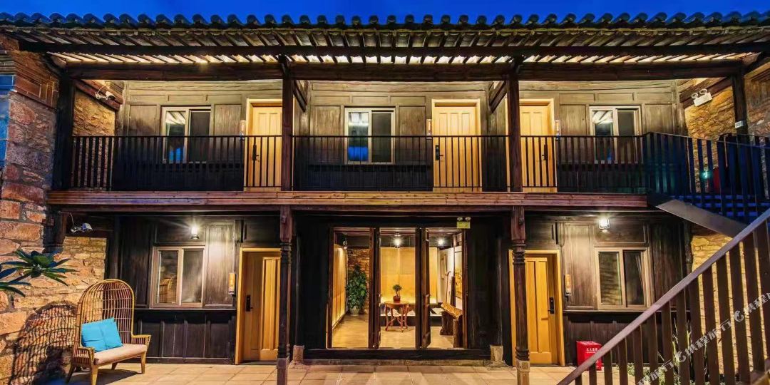 蒙自梵间人文艺术九点(碧色寨景区店)