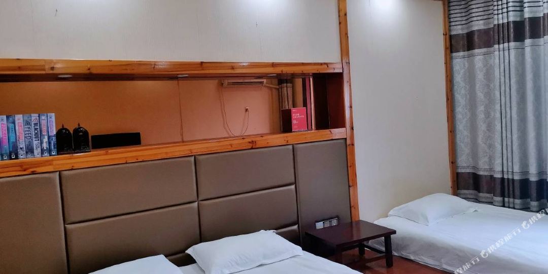 OYO天马精品酒店(婺源非物质文化遗产展示馆文公闵南路店)