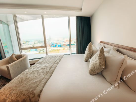 DoubleTree by Hilton Casablanca City Centre - Tap to explore photos