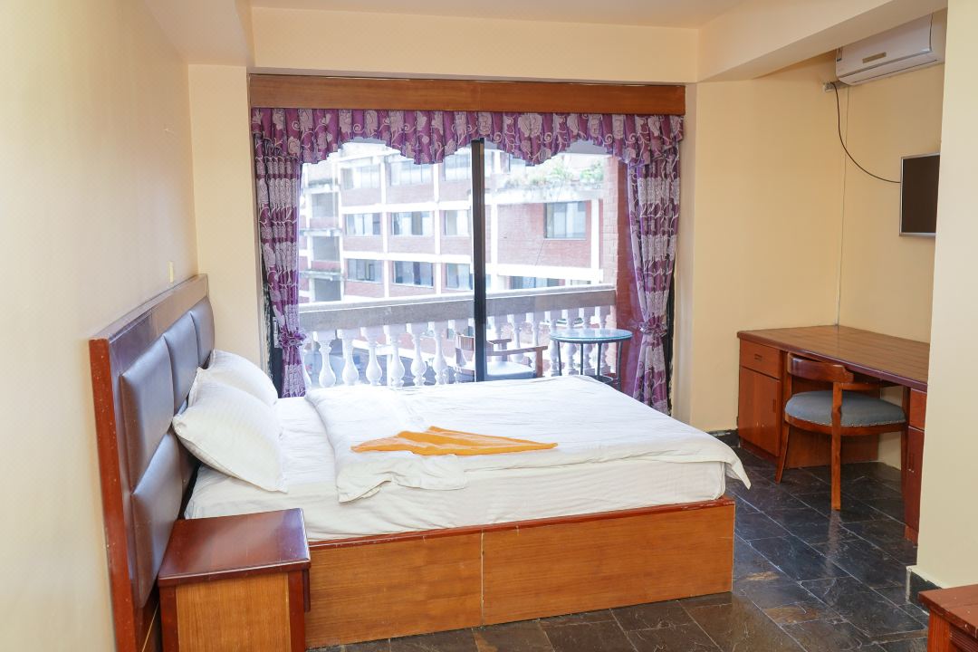 Hotel Phoniex