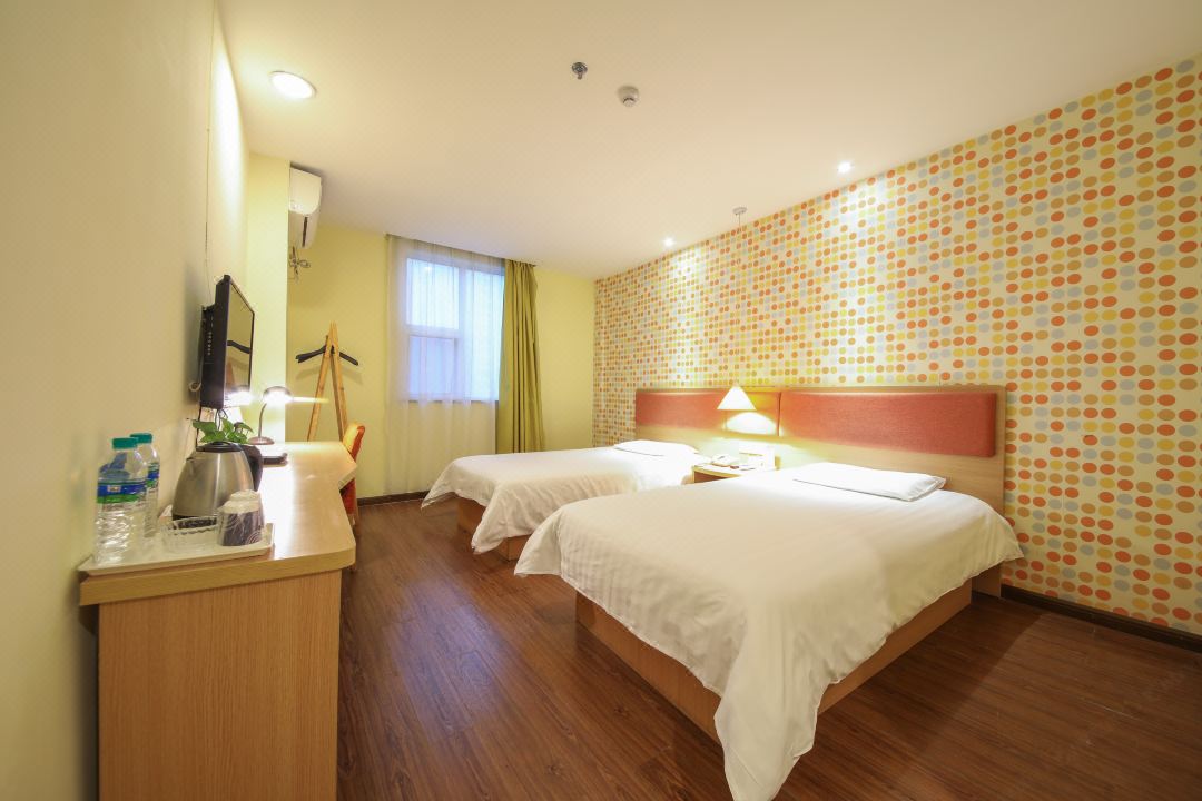 Home Inn (Wuhan Xinhua Road Qushuilou)