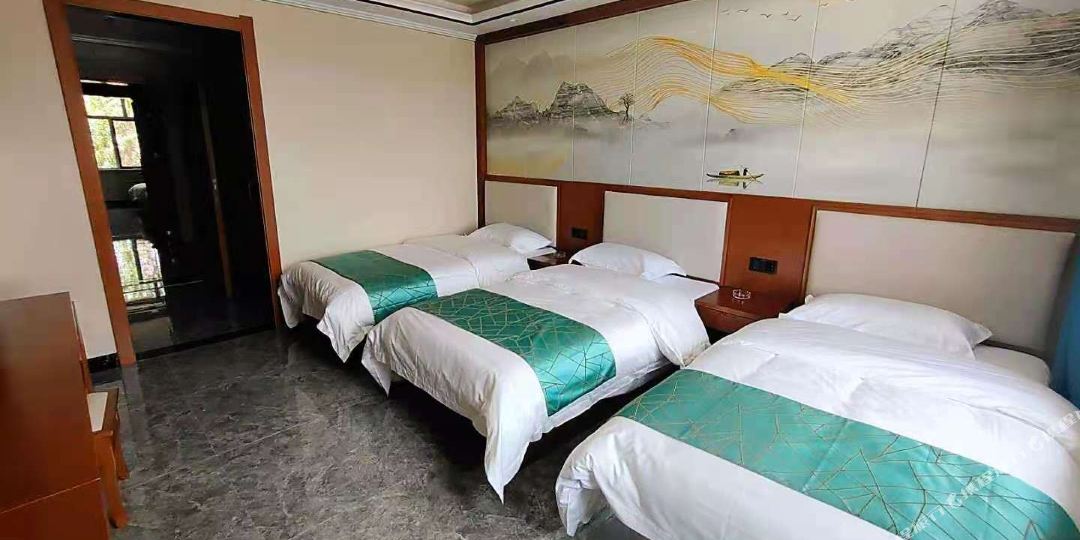 共和青林打酒店