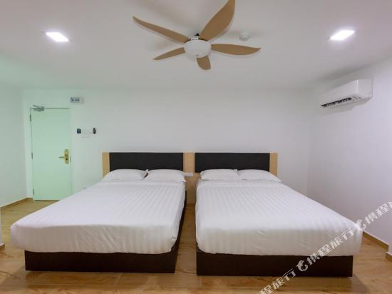 Elmark Hotel Malacca - Tap to explore photos