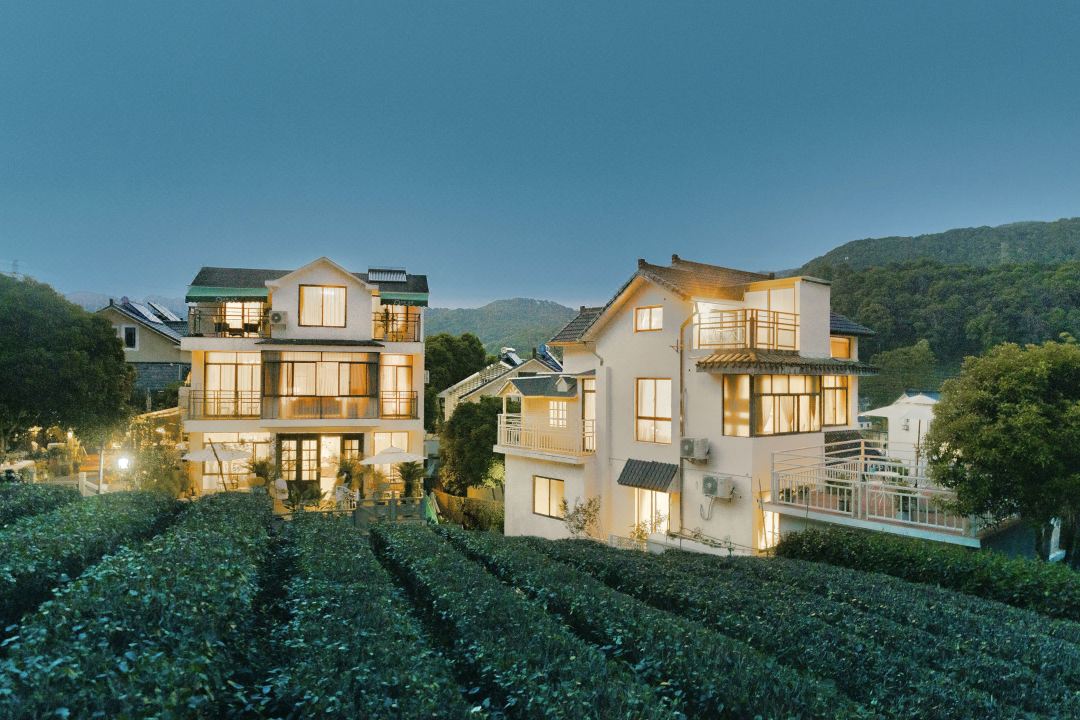 Yunxi Zhongli, Hangzhou – Vintage Bloom (French Garden Tea Homestay, West Lake Scenic Area)