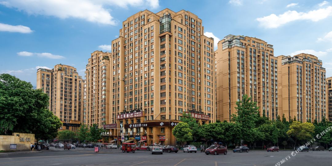 成木兰大酒店(成都鹏瑞利店)