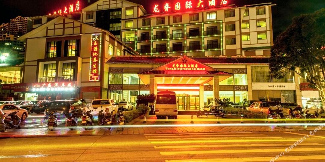 龙脊国安吉大酒店