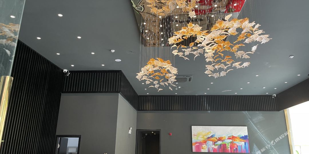 浪漫花谷酒店