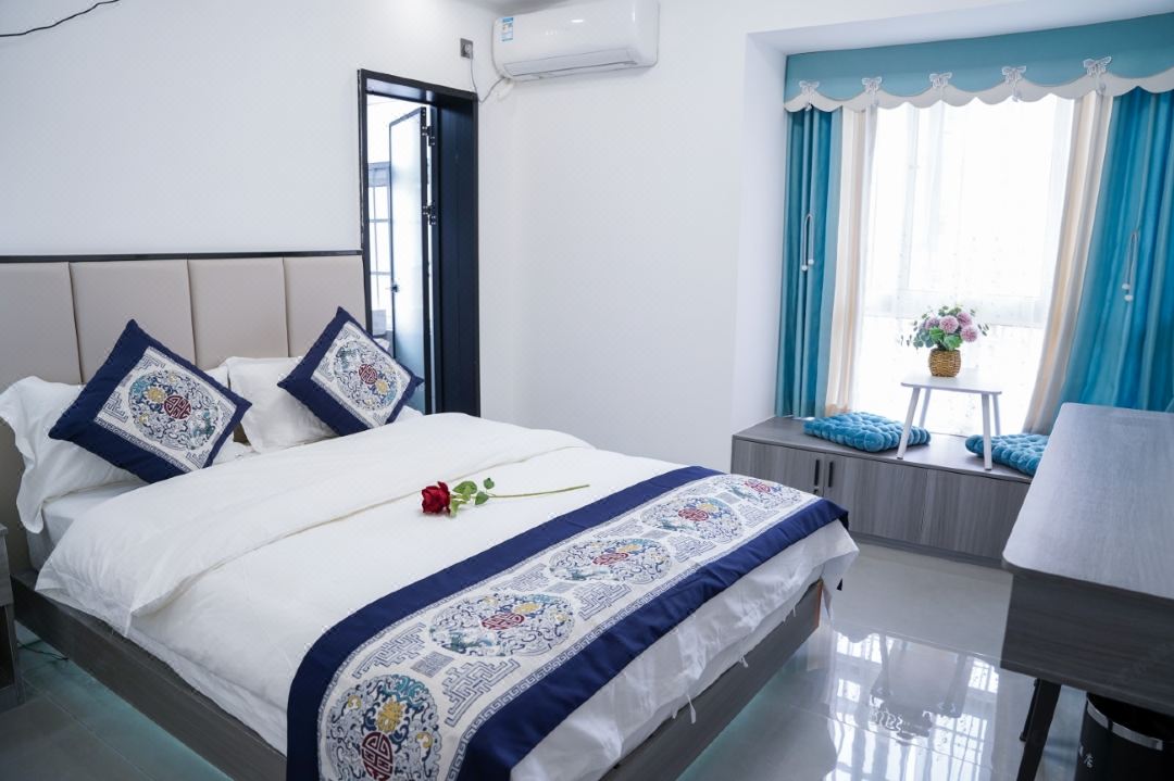 Yuechuang Hotel (Zunyi University Town)