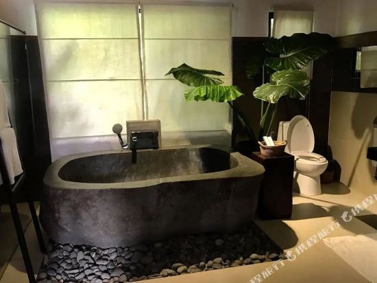 Siargao Bleu Resort And Spa - Tap to explore photos