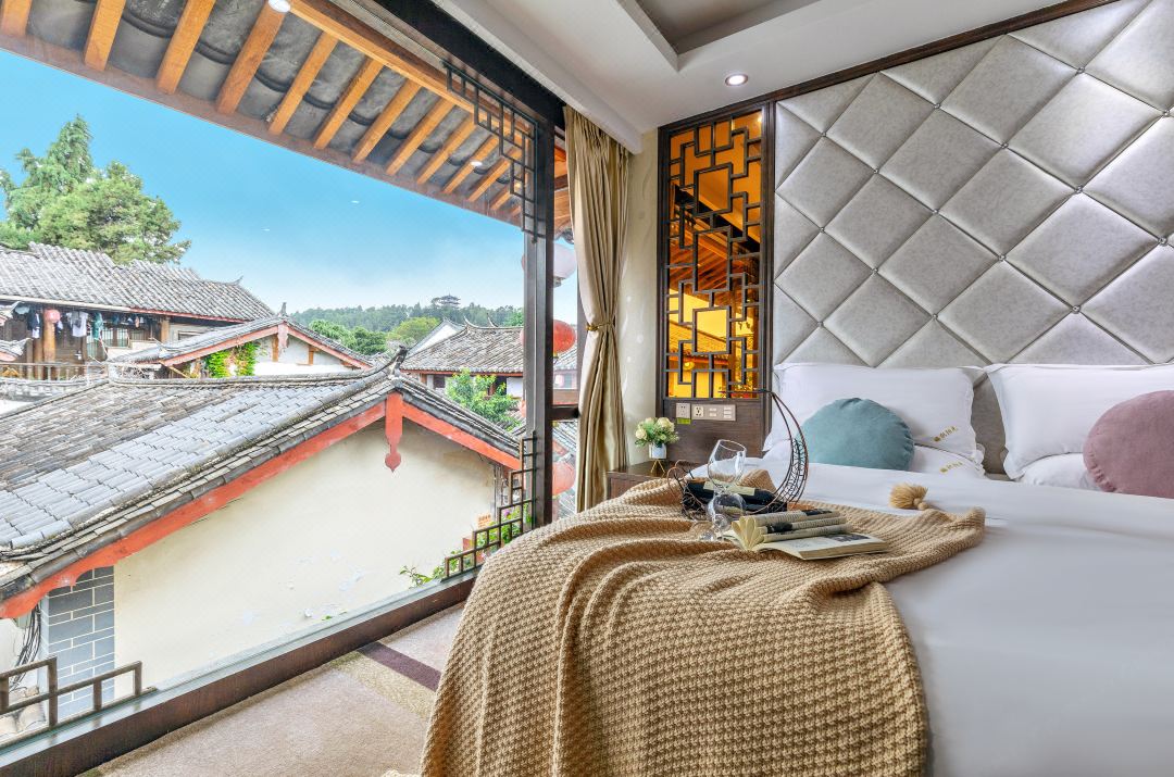 Weaving Sunshine Vacation | Designer Ancient City View Garden Hotel (the Old Town of Lijiang)