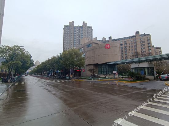 悦莱酒店(北仑银泰城店)