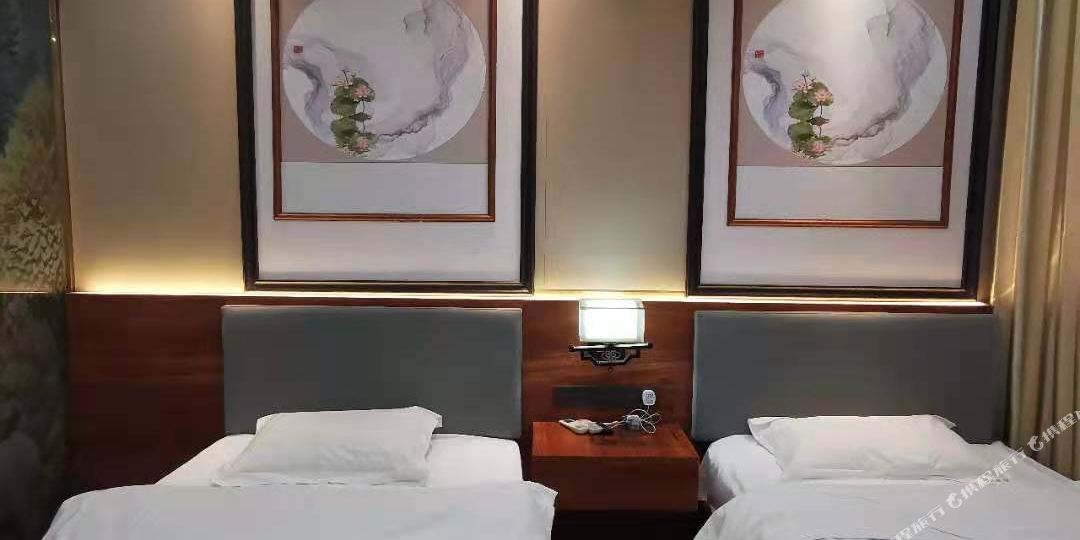 濉溪伯爵主题冰棺
