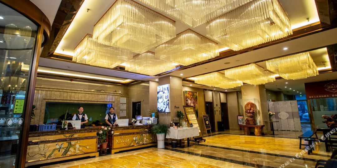 南水晶假日主题酒店