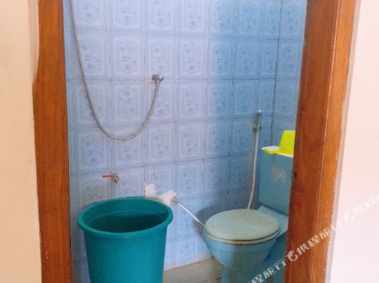 Surya Hotel Labuan Bajo - Tap to explore photos