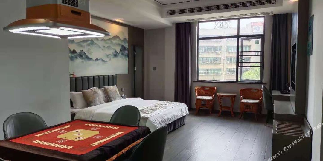 石首华瑞九点