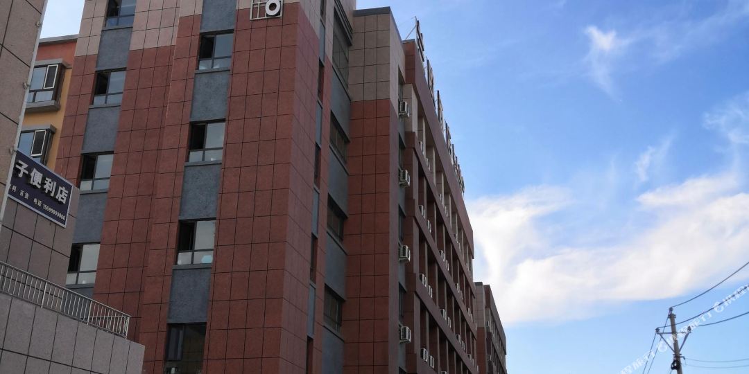 兰欧九点(精河生态园店)