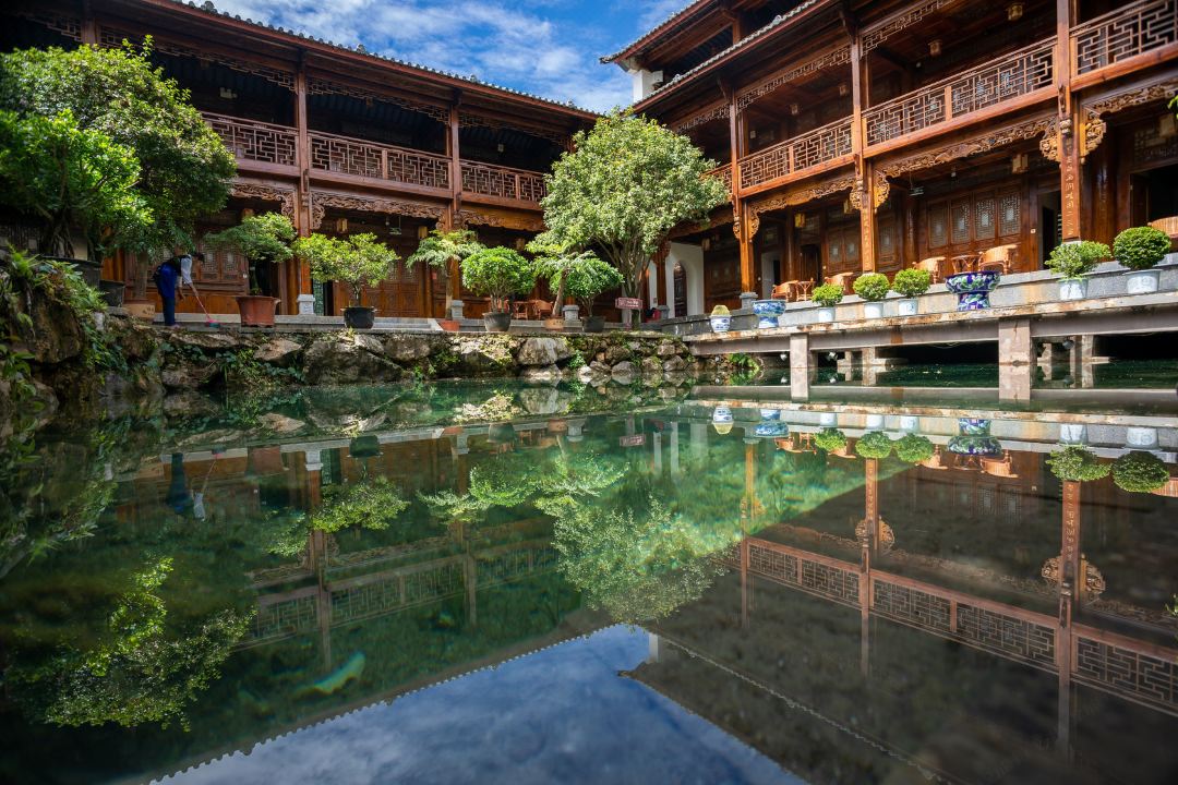 Heqing Cunshi Manor · YouRan Residence
