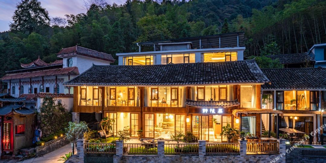 梵山静随居民宿