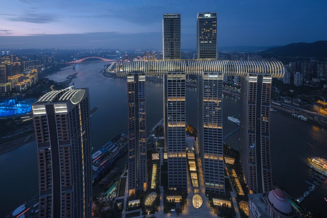 Ouchen high altitude River View Hotel