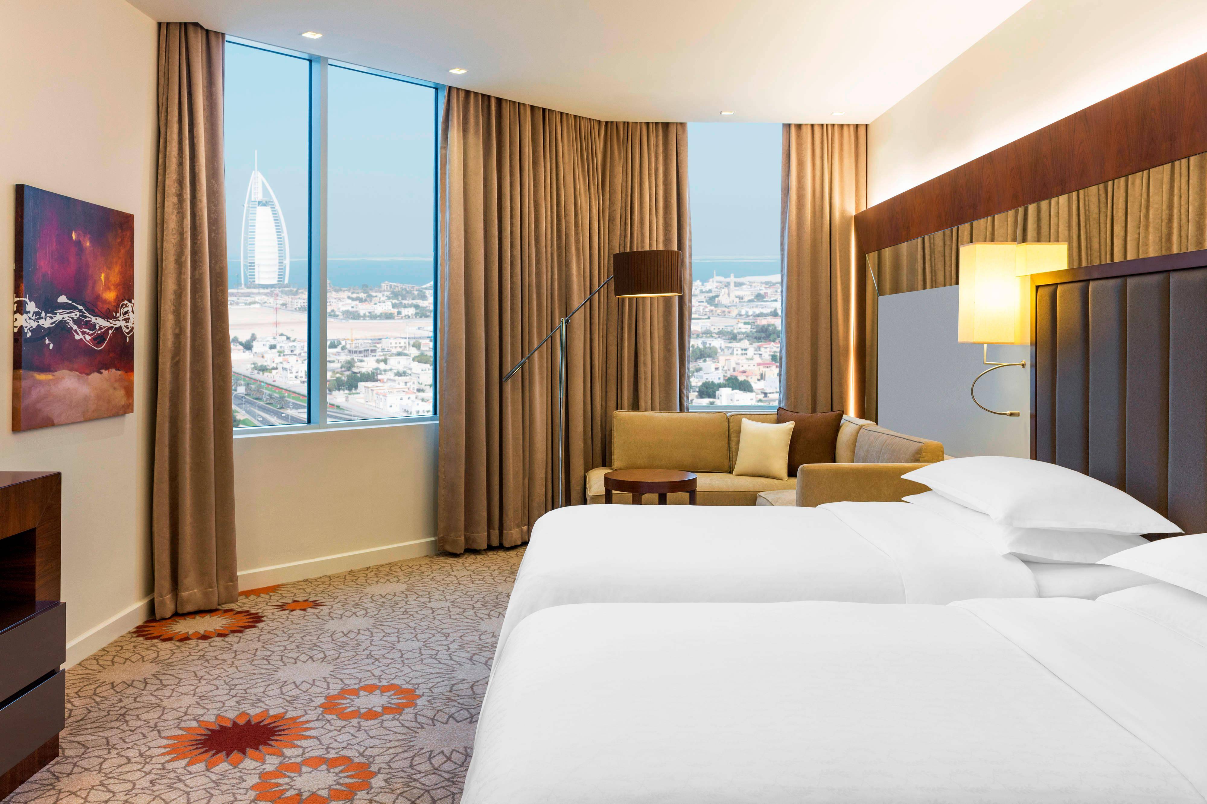 Sheraton Mall of The Emirates Hotel, Dubai