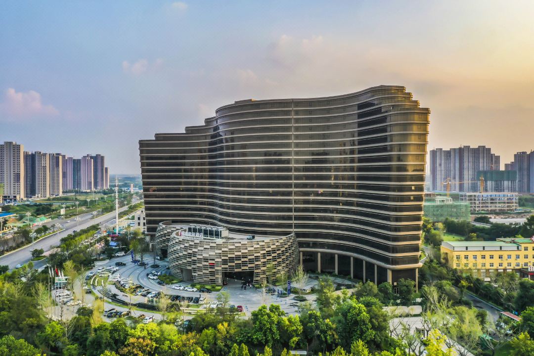 Xinhua Jian'Guo Hotel