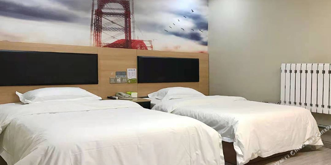 如家派伯云酒店(高唐人和东路店)