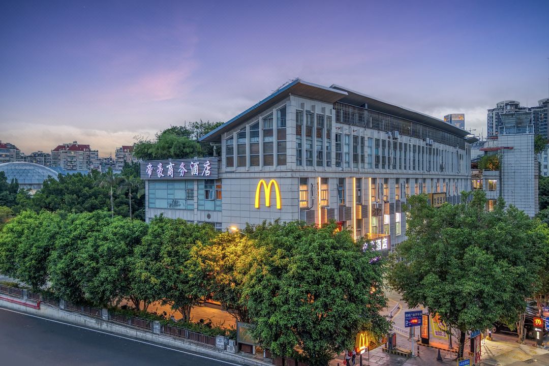 Dihao Business Hotel (Fuzhou Rongcheng Plaza Jinxiang Subway Station Branch)