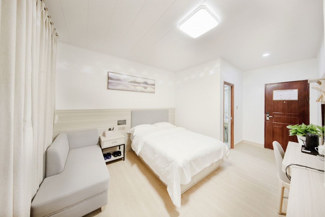 Youjia Apartment (Huizhou Binhe East Road)