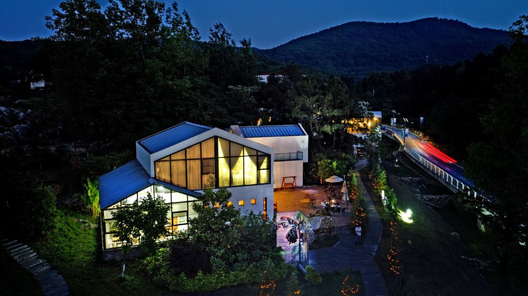 Diemeng Shangzhuang Feixing Hotel
