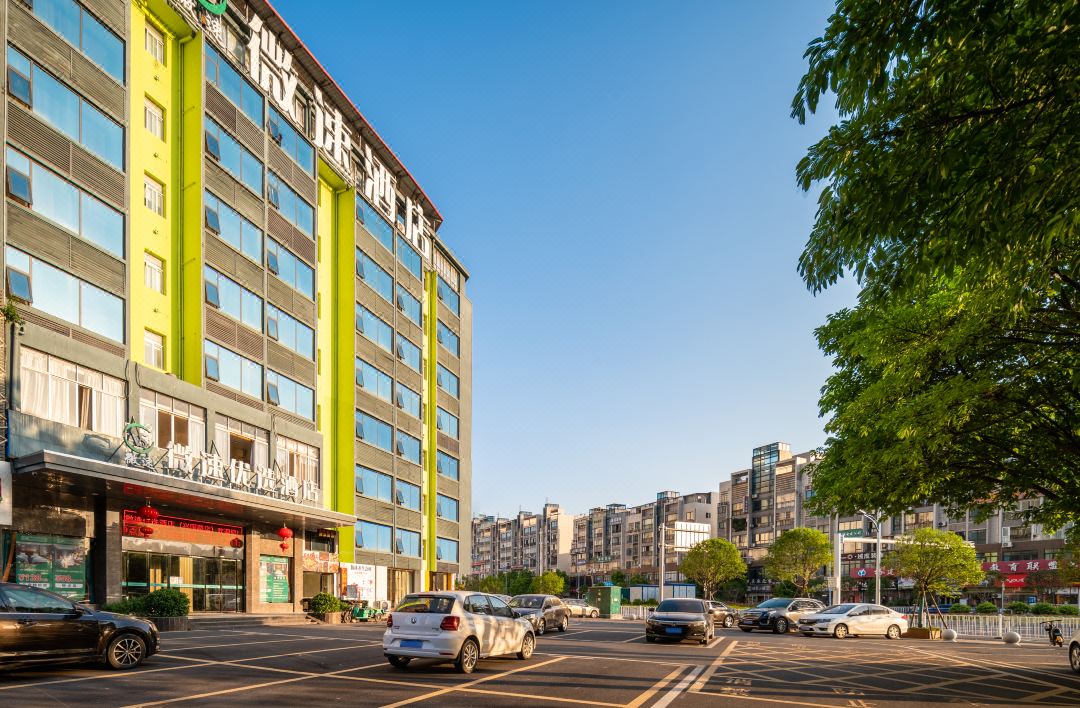 Weisu Optimal Hotel (Ganzhou Jiufang Wanxiang City Branch)