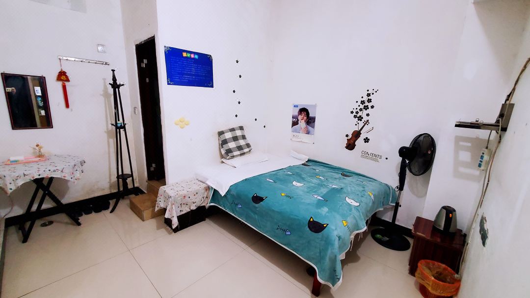 Xizi Hostel (Loudi Luoxing Unit Shop)