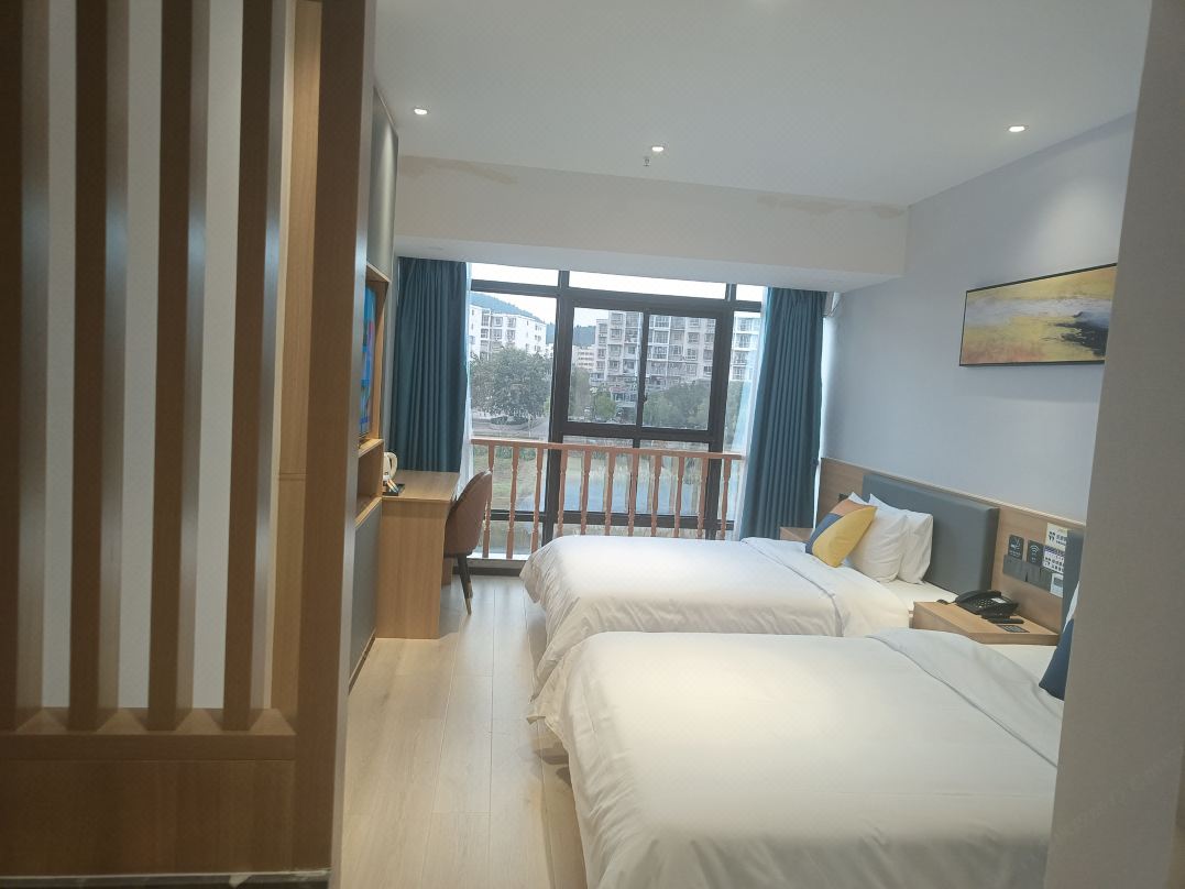 7Days Inn（Suining Anju District Government Branch）