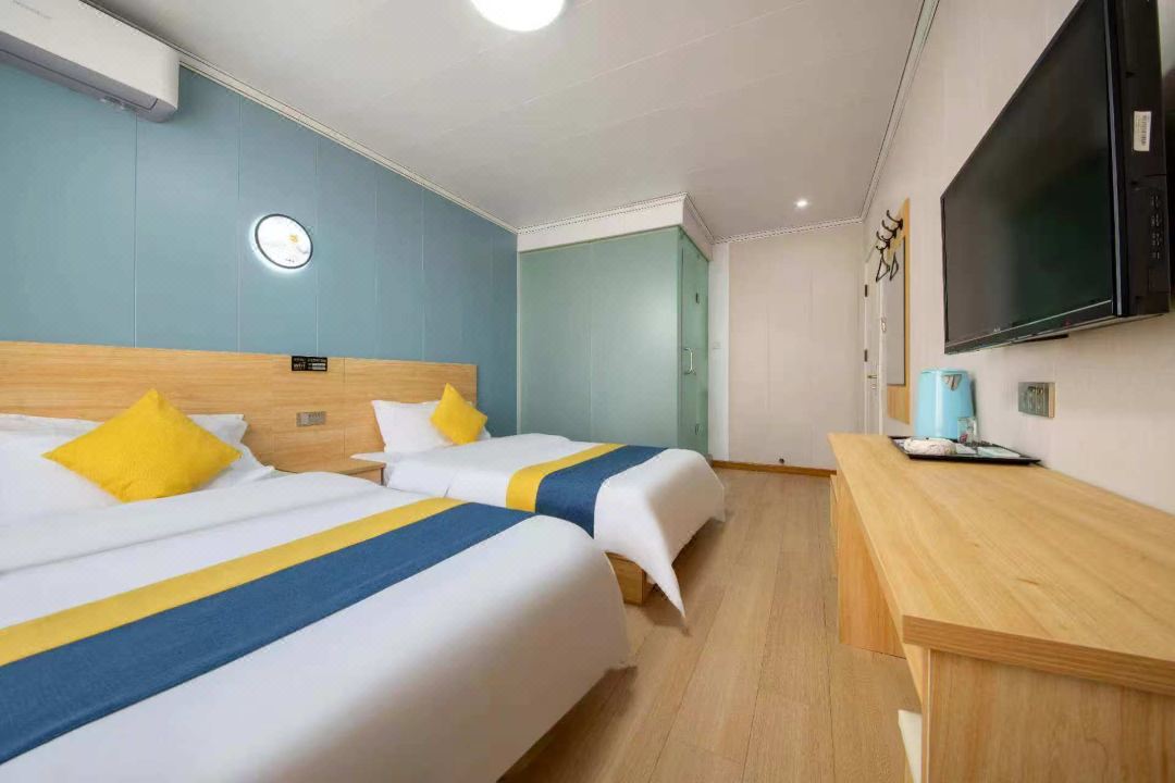Airbus Flock  Hotel