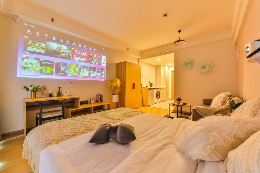 Zizai Harbor Homestay (Qingyang Wanda Plaza)