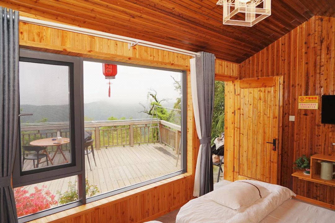 Mulijie Yunwu Renjia Inn