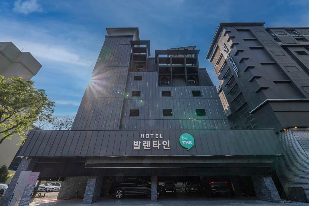 Valentine Hotel Wolgot