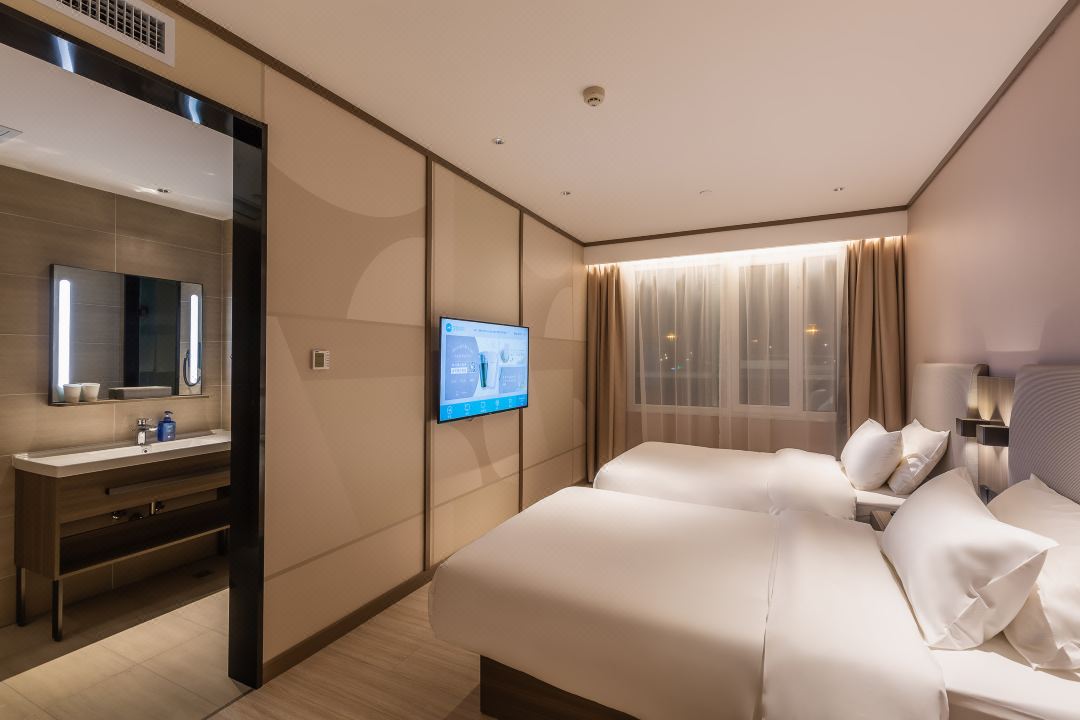 HanTing Hotel (Jinan Daming Lake Beimen)