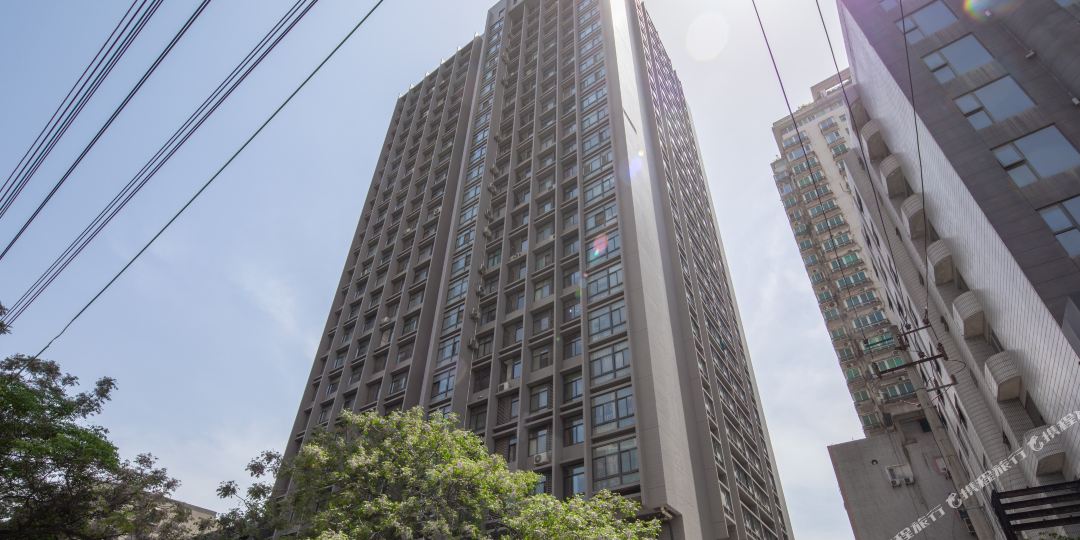 西岛设计师民宿(体育馆南路分店)