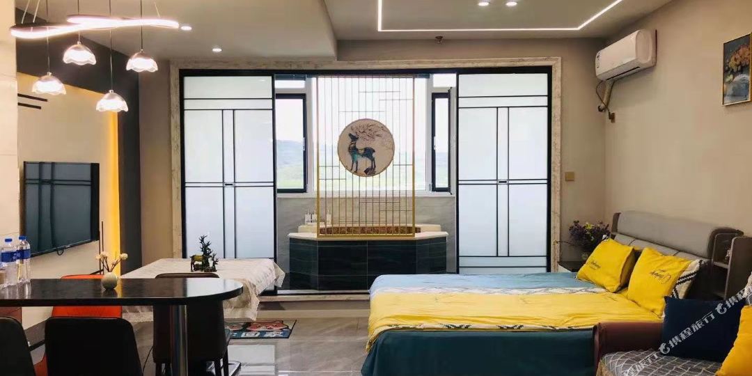 鹿羚庄天龙小房温泉民宿(金山大街分店)