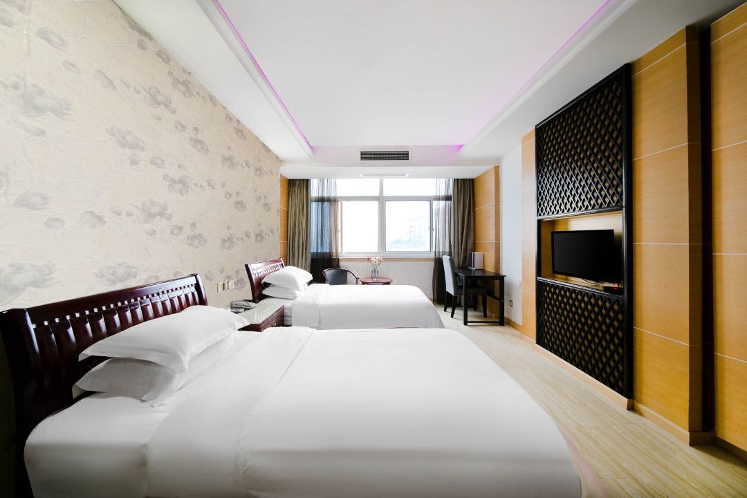 Ningbo Elegance Hotel
