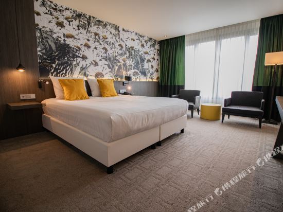 Van der Valk Hotel Heerlen - Tap to explore photos