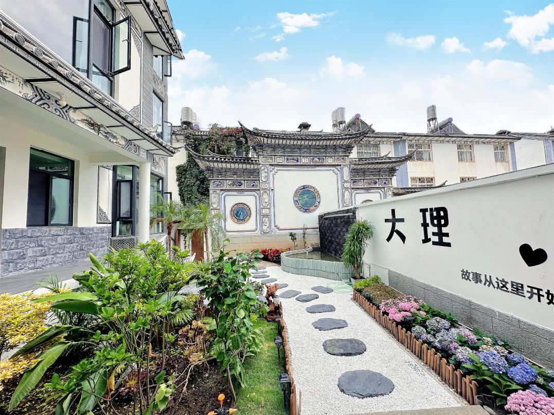 Gucheng Jiuzhu Inn (Dali Ancient City Branch)