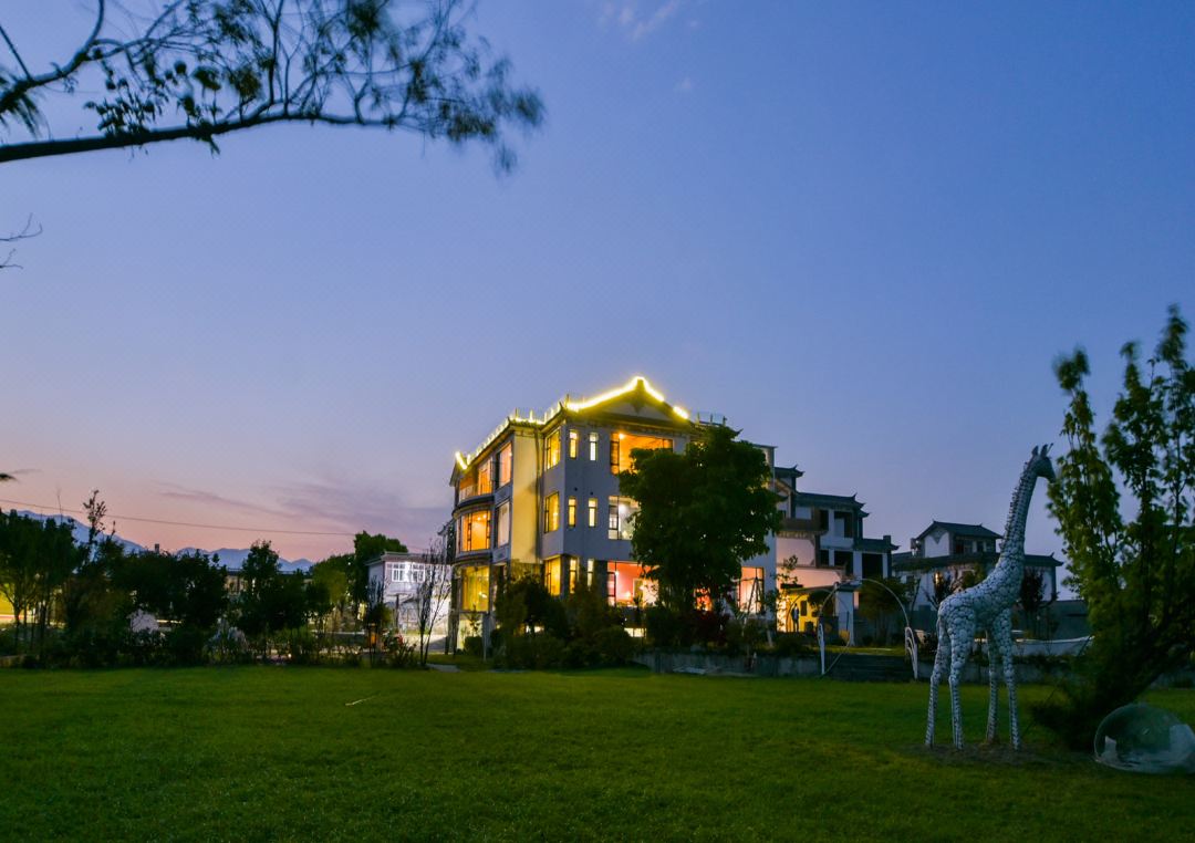 Yunnanzhixin YouRan Shuyuan Jingdi Homestay