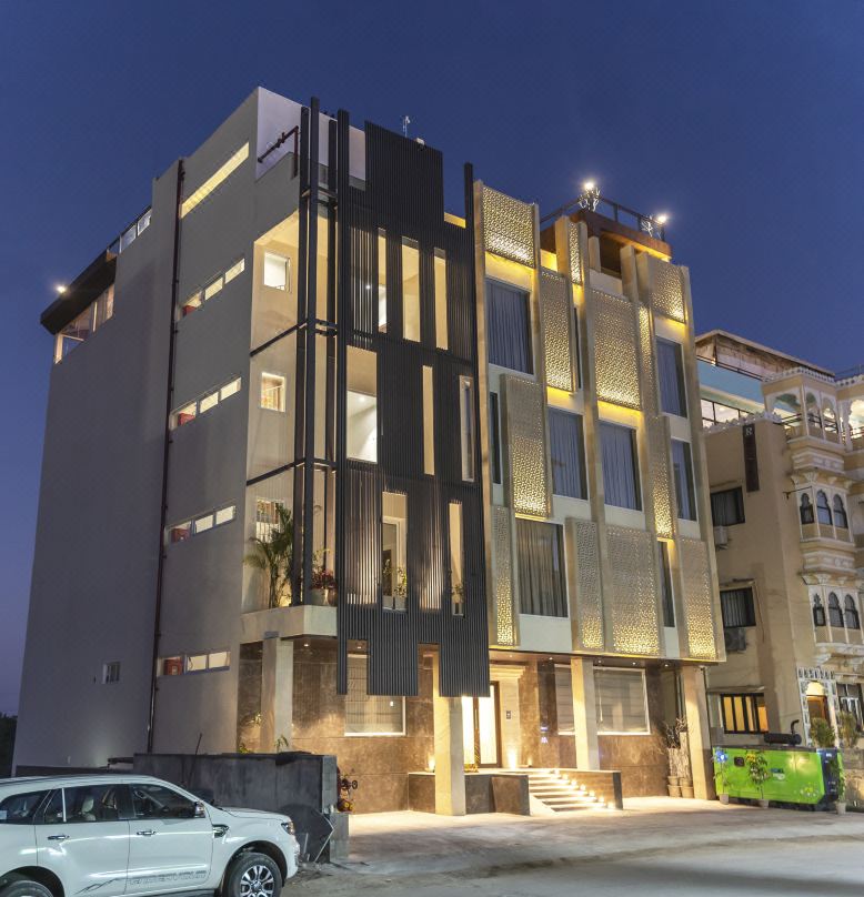 Oraka by My Downtown Aura Hotel