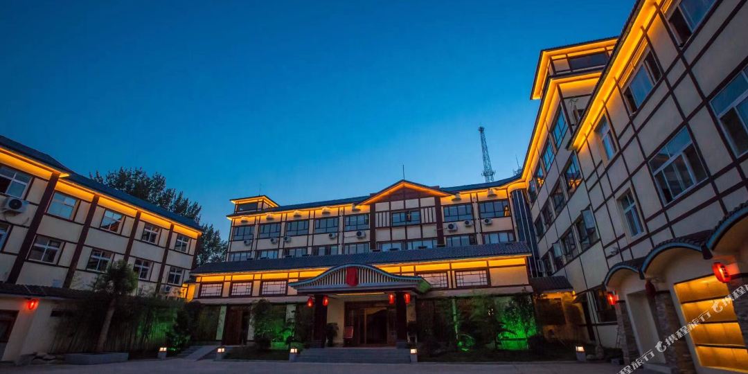 平顶病山森林温泉酒店