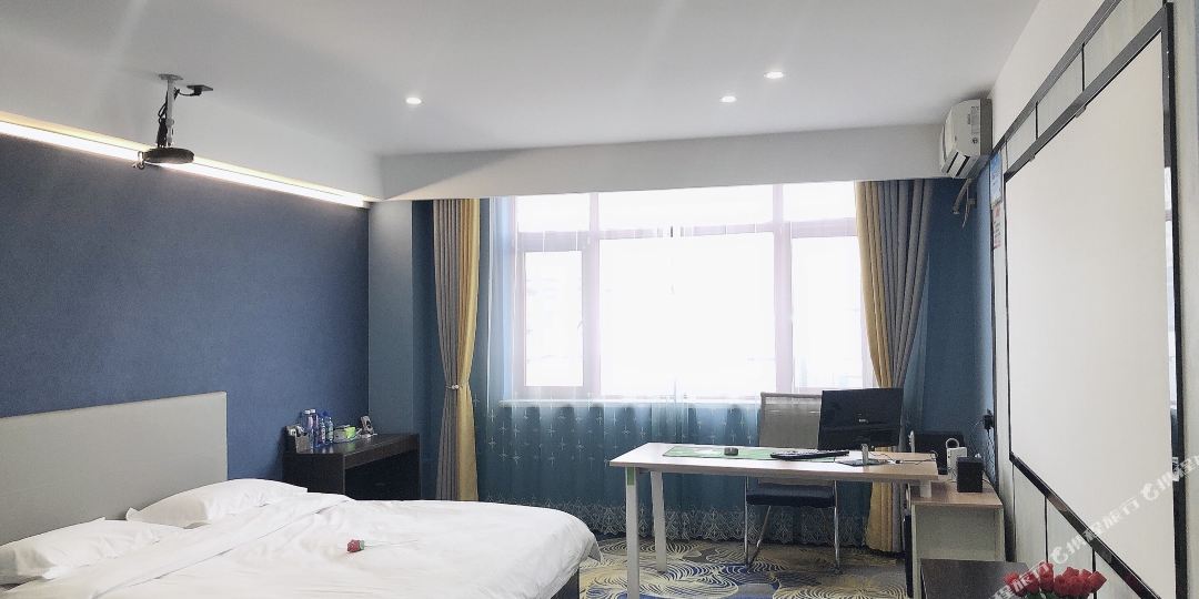 灵武唐辰商务旅馆