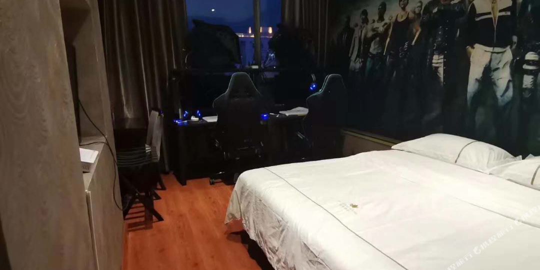 紫枫商务九点