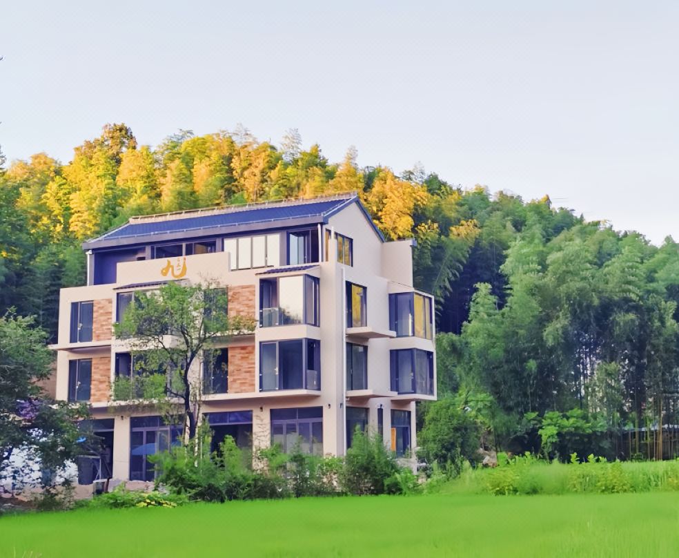 9351 Homestay