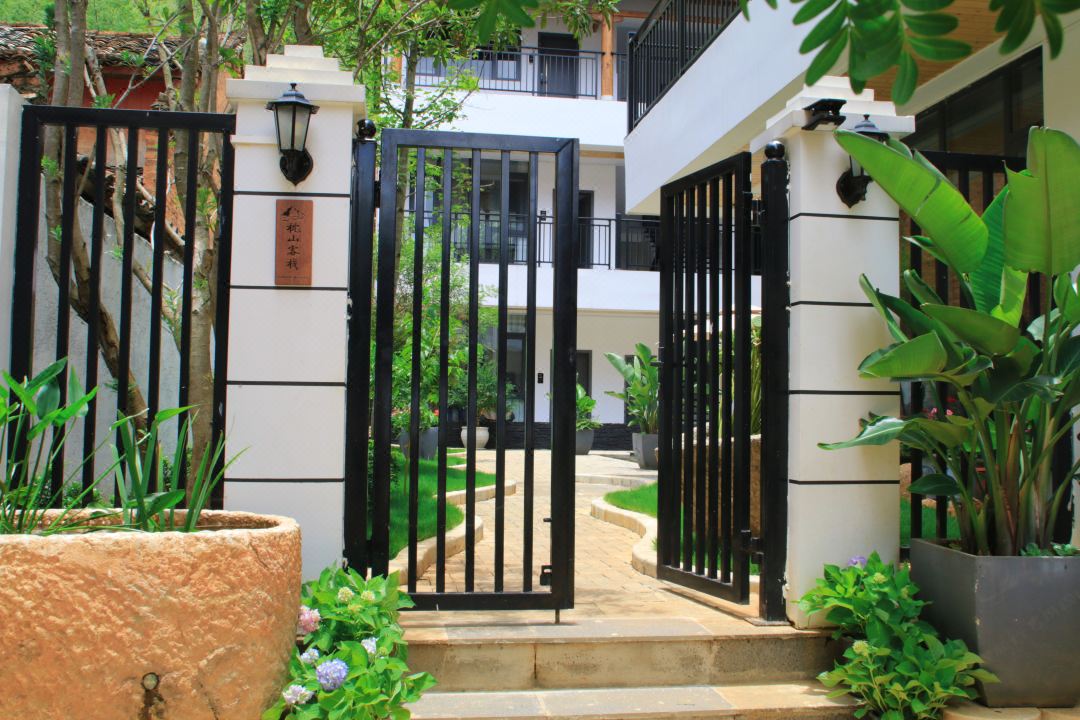 Zhenshan Chinese Inn