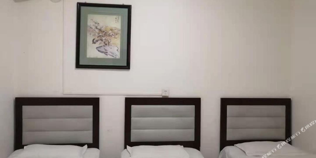 左案商务宾馆(光明路店)